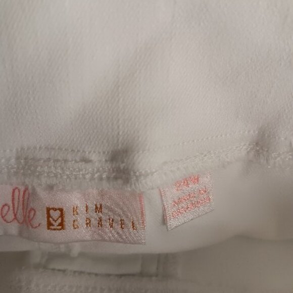 Belle by Kim Gravel TripleLuxe Twill Pull-On Capri Jeans , White Sz 24W a397123 - Picture 2 of 4